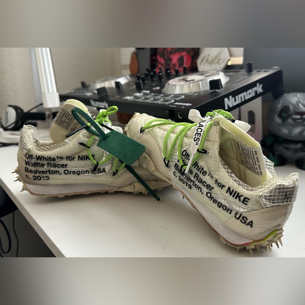 Nike Off White Waffle Racers - Gem